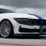 Hennessey Mustang Dark Horse vs BMW M8